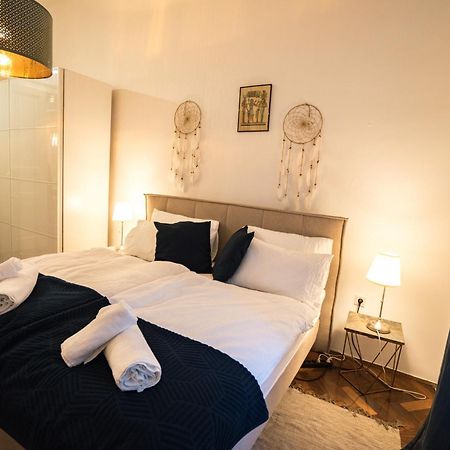 זאגרב Apartman Iris מראה חיצוני תמונה