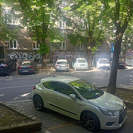 זאגרב Apartman Iris מראה חיצוני תמונה