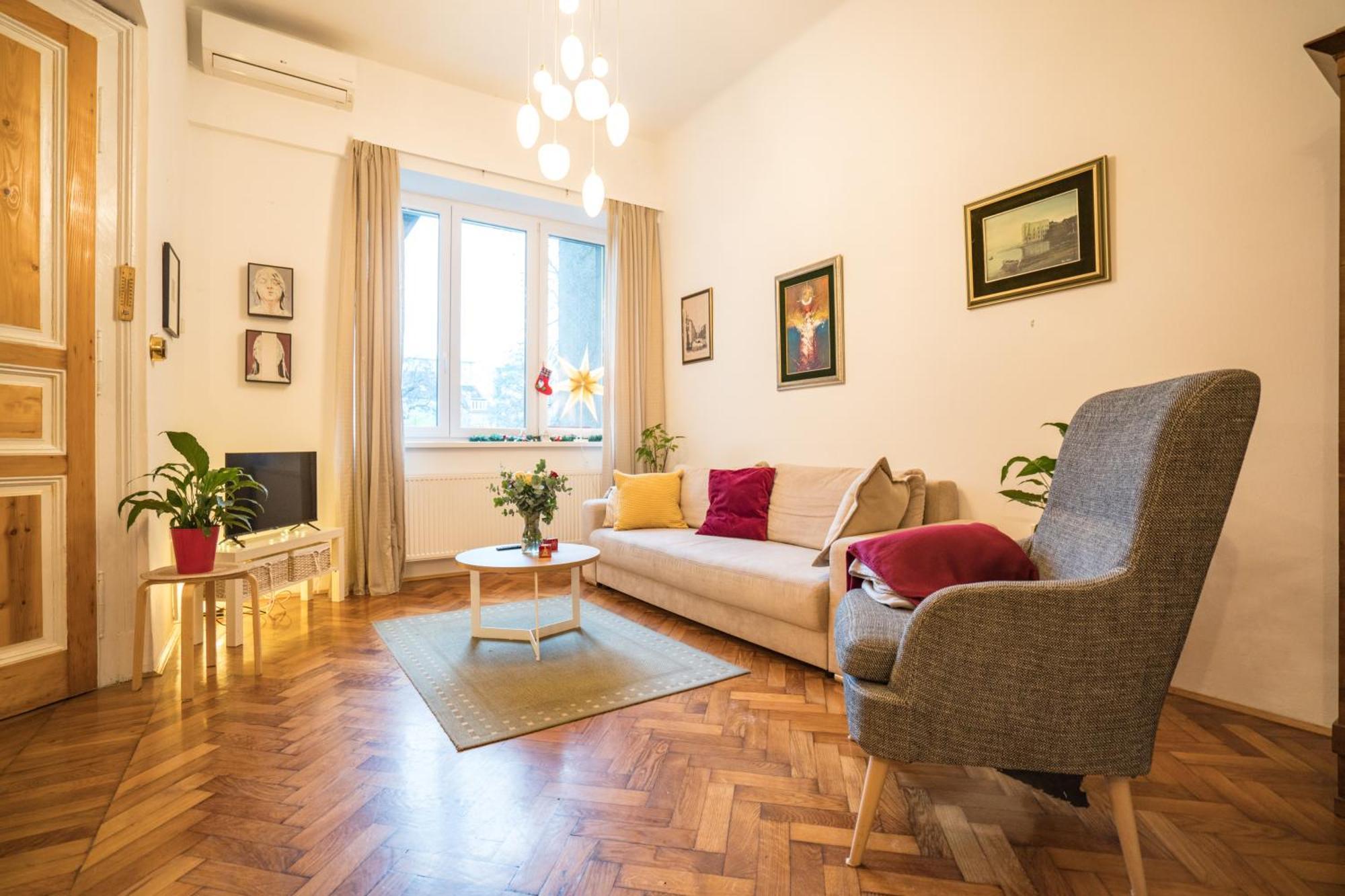זאגרב Apartman Iris מראה חיצוני תמונה